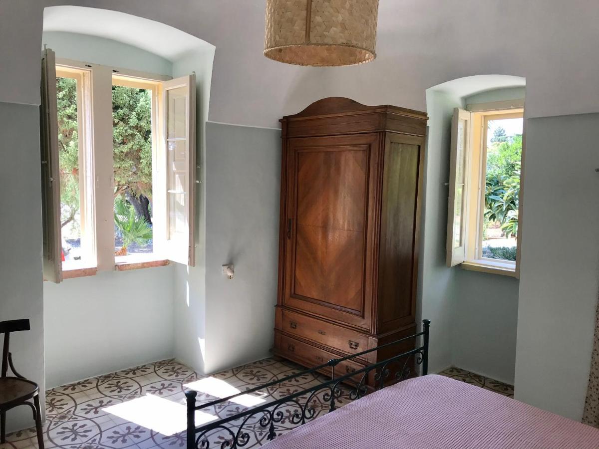 Villa Deco 모노폴리 외부 사진